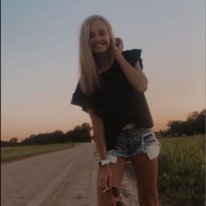 Meet your Posher, Haley